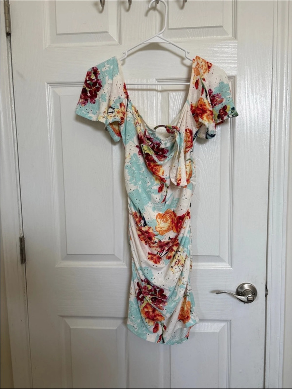 VENUS Floral Off-Shoulder Mini Dress in Aqua, Cream and Red